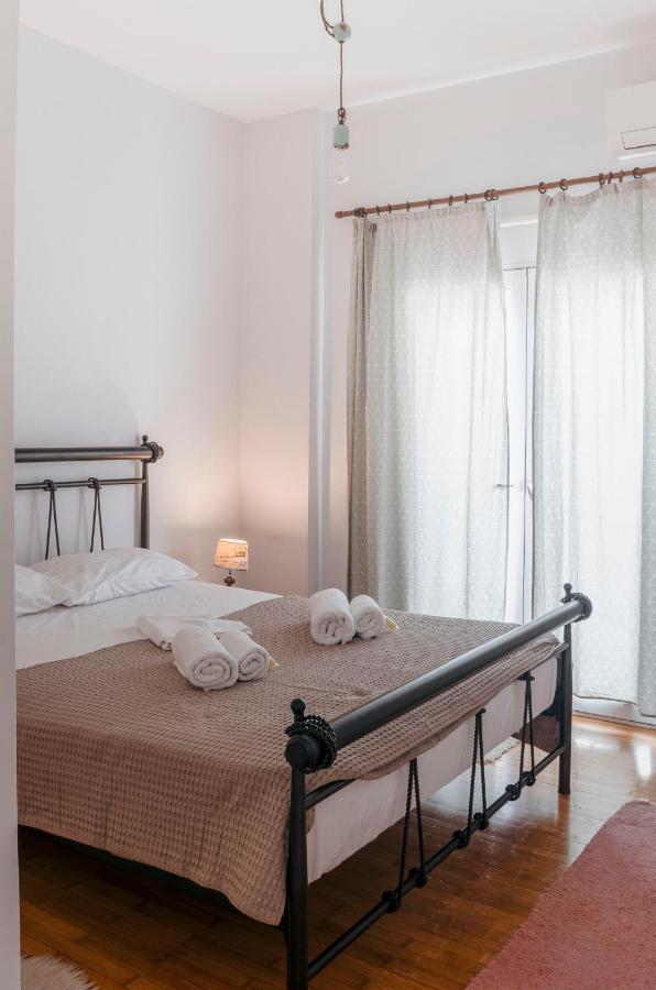 Comfortable 2 Bd Apartment Close To Athens Archeological Museum Exterior foto